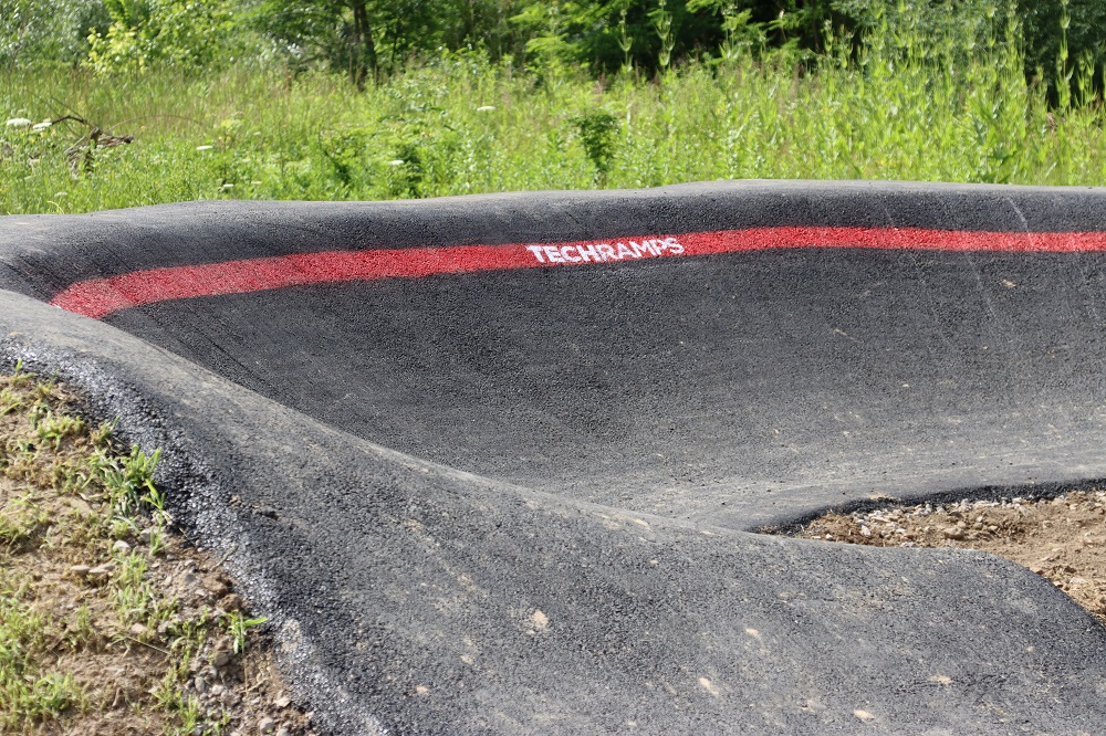 Asphalt pumptrack in Krzysztoforzyce 