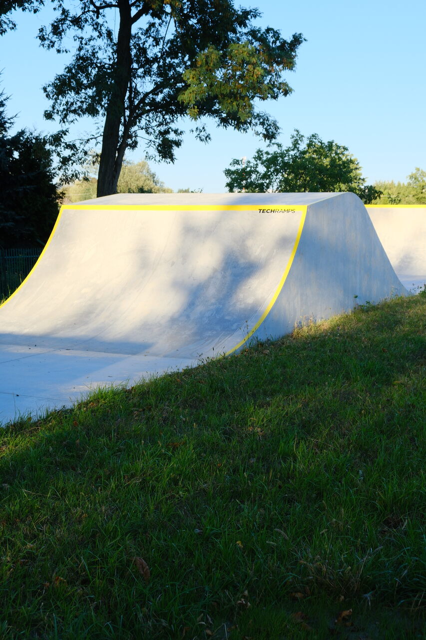 Projekt eines Skateparks aus Beton - Minsk Mazowiecki