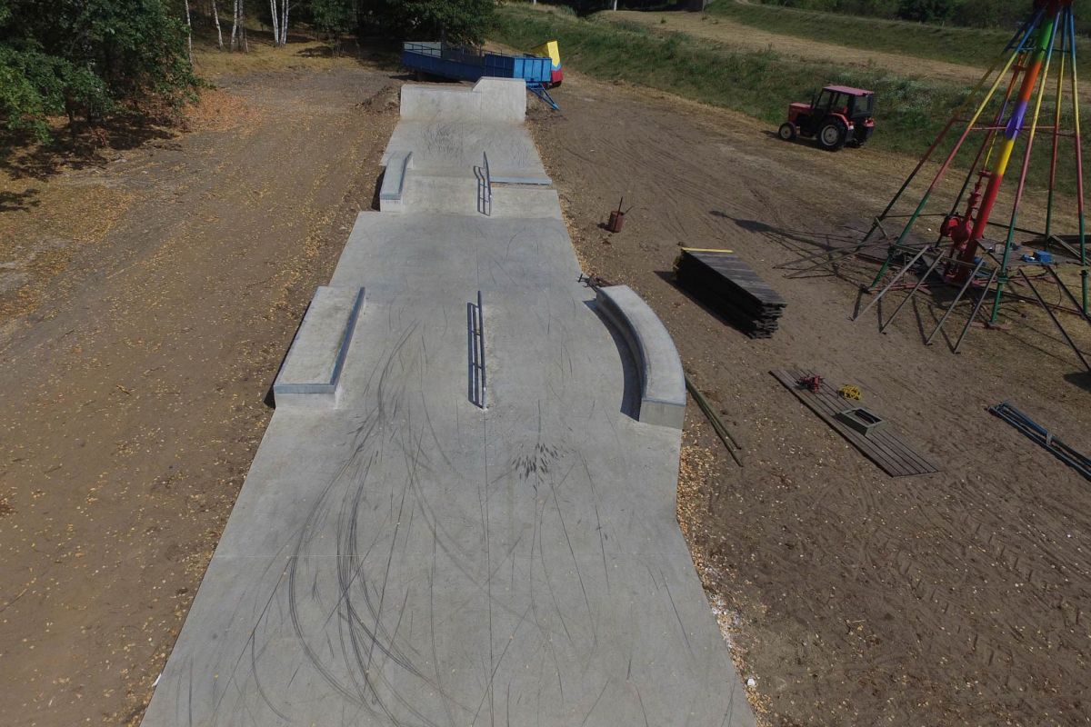 Projekt skateparku betonowego - Brody